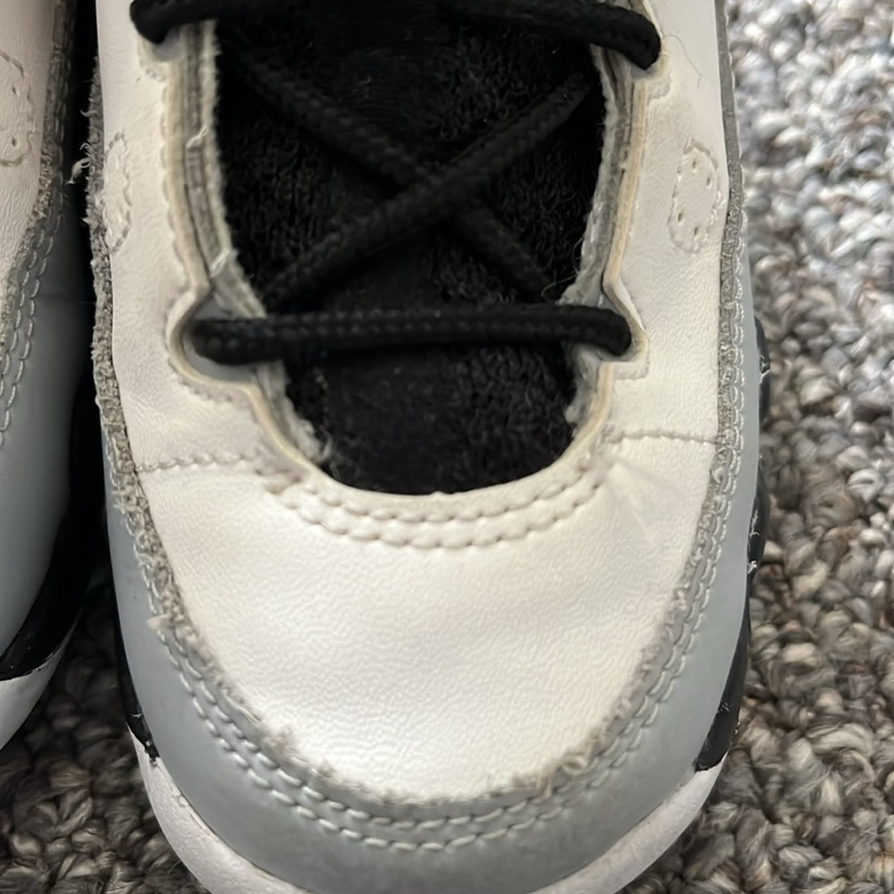 Jordan retro 9 toddlers - Picture 4 of 8